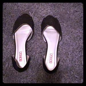 Woman’s flats open toe